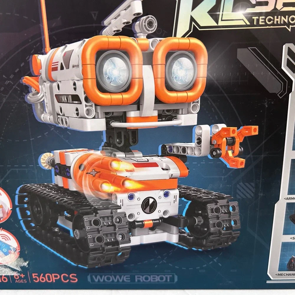 Pivonax 5-in-1 STEM Robot Building Toy Kit RC App Control 560 Pcs FC9016